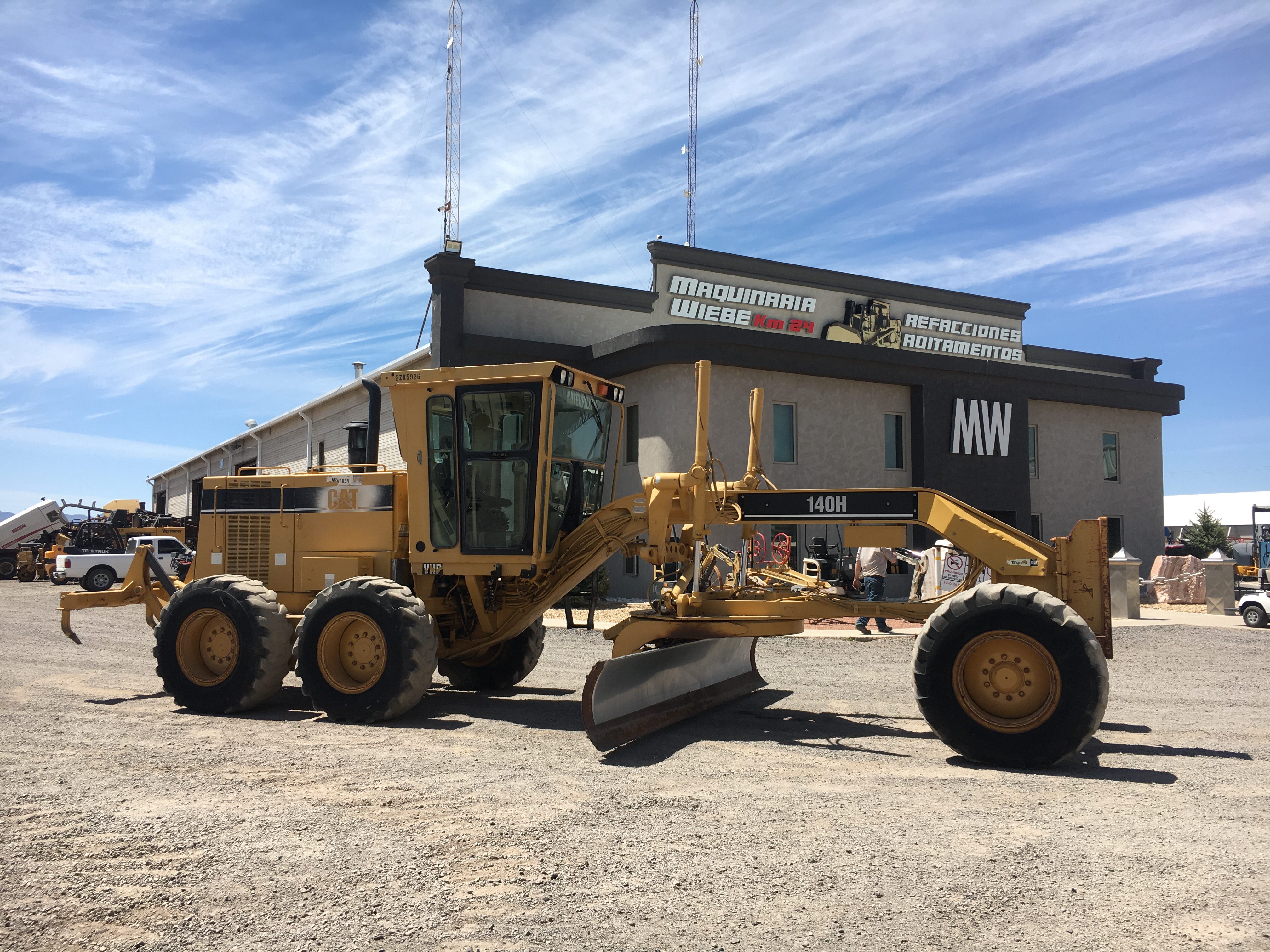 ./imagenes/INVOICE/2019/16019/MOTOCONFORMADORA CAT_140H (1).JPG